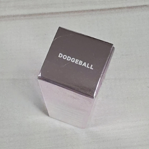 MILK MAKEUP Color Chalk Multi-Use Powder Pigment In Color Dodgeball - New - Picture 4 of 6